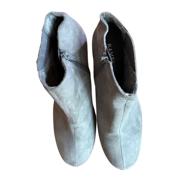 Rampage Women's Grey Suede Heeled Ankle Wedge Boots - Size 8 - Picture 8 of 10